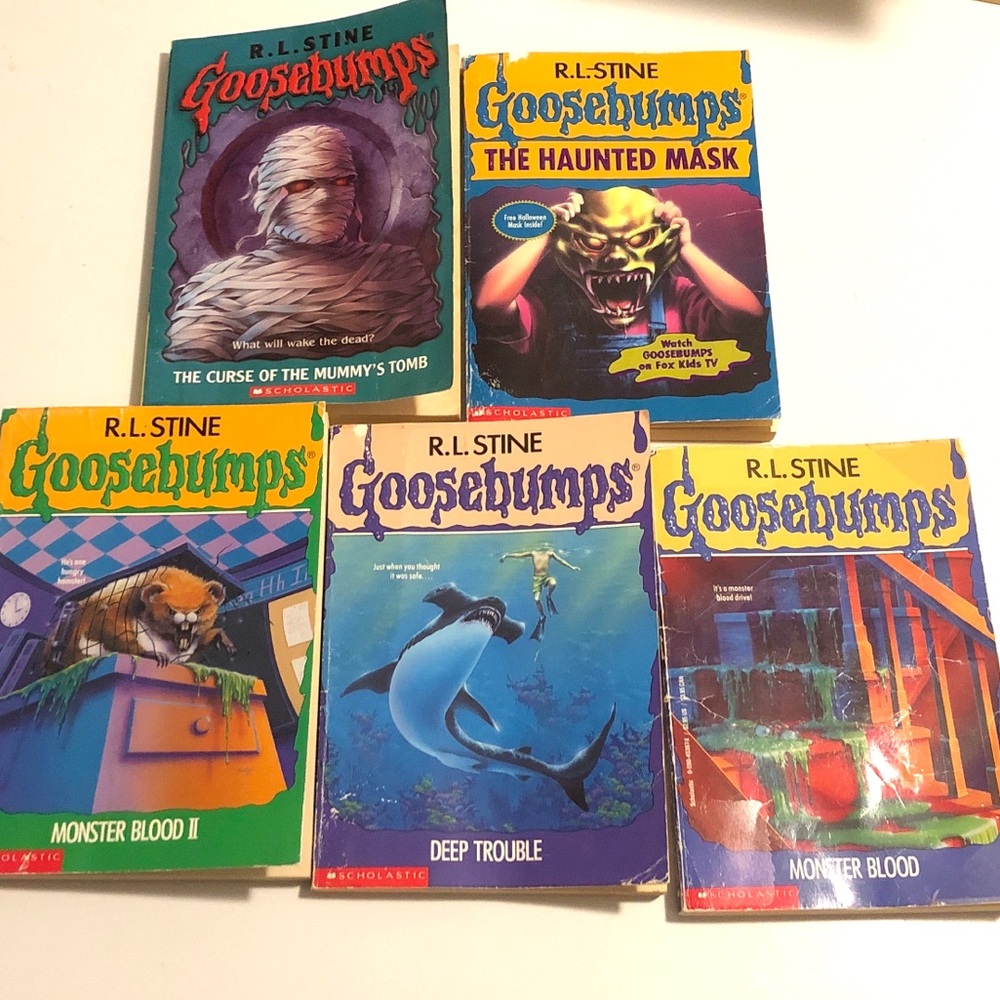 Goosebumps Books by R.L. Stine - Lot of 5